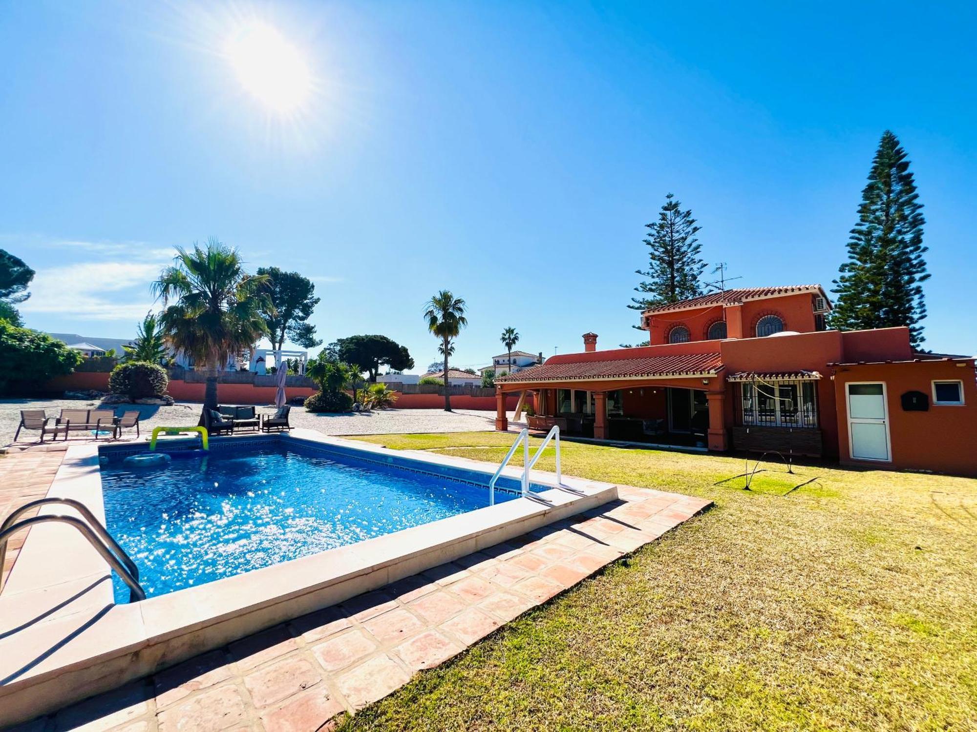 Alhaurín de la Torre Villa Summer Sol Mediterranea מראה חיצוני תמונה